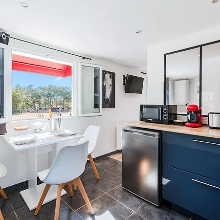 Apartment La Baule Terrasse - Cuisine - Calme - Wifi - Parking Gratuit *